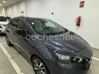 Usado Nissan Micra 92 CV (67 kW) 2022 Gris / plata Utilitario