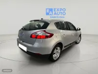 Usado Renault Mégane III 110 CV (80 kW) 2011 Gris Berlina