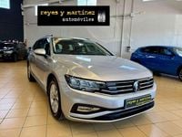 Usado VW Passat Business 122 CV (89 kW) 2021 Gris Familiar