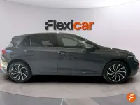 Usado VW Golf VIII 110 CV (80 kW) 2021 Gris Utilitario