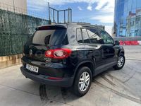 Usado VW Tiguan Sport 140 CV (102 kW) 2010 Negro SUV