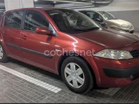 Usado Renault Mégane II Dynamique 120 CV (88 kW) 2004 Rojo Berlina