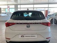 Usado Seat Leon Style 110 HP (80 kW) 2023 Branco Sedan