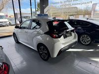 Usado Toyota Yaris 125 CV (91 kW) 2023 Blanco Utilitario