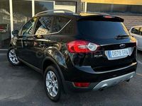 Usado Ford Kuga Trend 136 CV (100 kW) 2009 Negro SUV