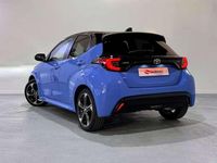 Usado Toyota Yaris Hybrid Edition 131 CV (96 kW) 2024 Azul Utilitario