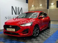 Usado Ford Focus ST-Line 125 CV (91 kW) 2025 Rojo Berlina