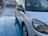 Usado Renault Scenic E-Tech 130 CV (95 kW) 2010 Blanco Monovolumen