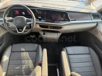 Usado VW Multivan Style 218 CV (160 kW) 2023 Gris / plata Monovolumen
