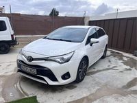 Käytetty Toyota Avensis Business Edition 143 HP (105 kW) 2017 Valkoinen Farmari