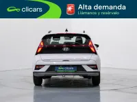 Usado Hyundai Bayon 84 CV (61 kW) 2025 Blanco SUV
