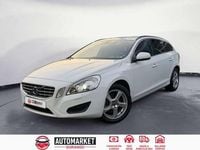 Begagnad Volvo V60 R-Design 163 HK (119 kW) 2012 Vit Kombi