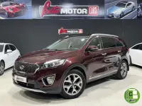 Usado Kia Sorento 200 CV (147 kW) 2015 Granate SUV