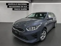 Usado Kia Ceed 120 CV (88 kW) 2021 Gris / plata Utilitario