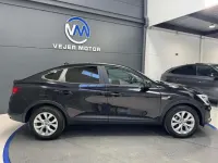 Usado Renault Arkana Zen 145 CV (106 kW) 2022 Negro SUV