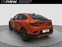 Usado Renault Arkana R.S. 145 CV (106 kW) 2022 Naranja SUV