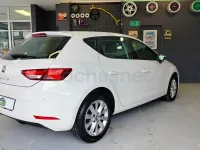 Usado Seat Leon Style 115 CV (84 kW) 2020 Blanco Berlina