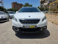 Usado Peugeot 2008 Access 82 CV (60 kW) 2014 Blanco SUV