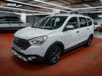 Usado Dacia Lodgy Stepway 115 CV (84 kW) 2018 Blanco Monovolumen