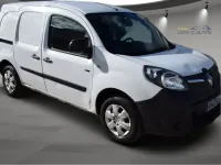 Usado Renault Kangoo 44 kW (60 CV) 2020 Blanco Monovolumen