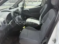 Usado Citroën Berlingo First 75 CV (55 kW) 2012 Rojo Monovolumen