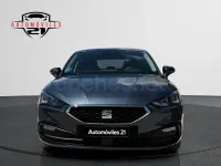 Usado Seat Leon Style 150 CV (110 kW) 2025 Gris Berlina