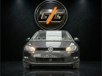 Usado VW Golf VII Advance 125 CV (91 kW) 2017 Gris / plata Familiar