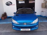 Usado Peugeot 206 CC 109 CV (80 kW) 2003 Azul Descapotable