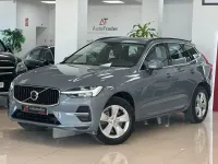 Käytetty Volvo XC60 Plus 200 HP (147 kW) 2023 Harmaa Katumaasturi