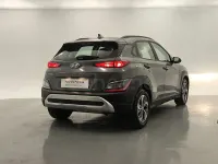 Usado Hyundai Kona 141 CV (103 kW) 2022 Gris / plata SUV