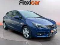 Usado Opel Astra Business Elegance 130 CV (95 kW) 2020 Azul Berlina