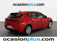 Usado Seat Leon Reference 110 CV (80 kW) 2022 Rojo