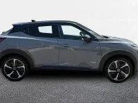 Usado Nissan Juke 143 CV (105 kW) 2023 Katana grey midnight black (bitono) SUV