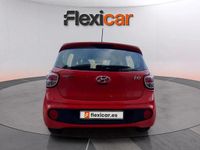 Usado Hyundai i10 67 CV (49 kW) 2019 Rojo Utilitario