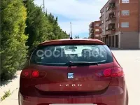 Usado Seat Leon Reference 105 CV (77 kW) 2010 Granate Utilitario
