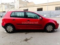 Usado VW Golf IV Trendline 115 CV (84 kW) 2004 Gris / plata Berlina