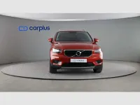Usado Volvo XC40 Momentum 163 CV (119 kW) 2020 Rojo SUV