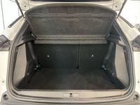 Usado Peugeot 2008 Active 100 CV (73 kW) 2022 Blanco SUV