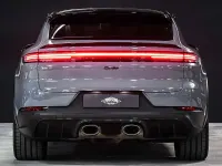 Usado Porsche Cayenne Turbo E-Hybrid 740 CV (544 kW) 2025 Gris SUV