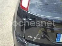 Usado Ford Focus Trend 115 CV (84 kW) 2010 Negro Berlina