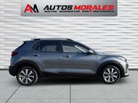 Usado Kia Stonic 84 HP (61 kW) 2023 Cinzento SUV