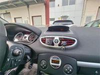 Usado Renault Clio II Authentique 85 CV (62 kW) 2007 Gris / plata Berlina