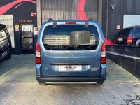 Usado Citroën Berlingo XTR 120 CV (88 kW) 2016 Azul Monovolumen