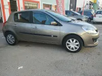 Usado Renault Clio II Campus 75 CV (55 kW) 2009 Beige Utilitario