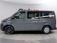 Usado VW Caravelle 150 CV (110 kW) 2023 Gris Monovolumen