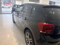 Usado VW Polo Advance 95 CV (69 kW) 2021 Negro Utilitario