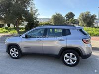 Usado Jeep Compass 140 CV (102 kW) 2018 Gris / plata SUV