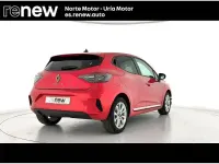 Usado Renault Clio V Evolution 100 CV (73 kW) 2025 Rojo Berlina