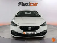 Usado Seat Leon Reference 116 CV (85 kW) 2021 Blanco Utilitario