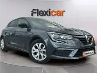 Usado Renault Mégane LIMITED 140 CV (102 kW) 2020 Gris Berlina